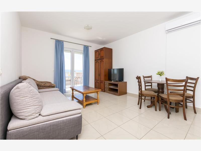 Livajic Apartment *